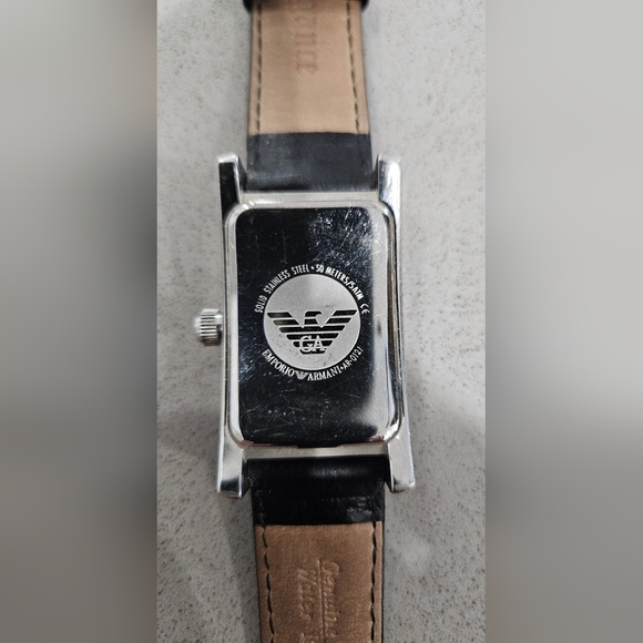 Women's Emporio Armani Watch Classic Black/Leather 34x29 mm - Picture 2 of 5